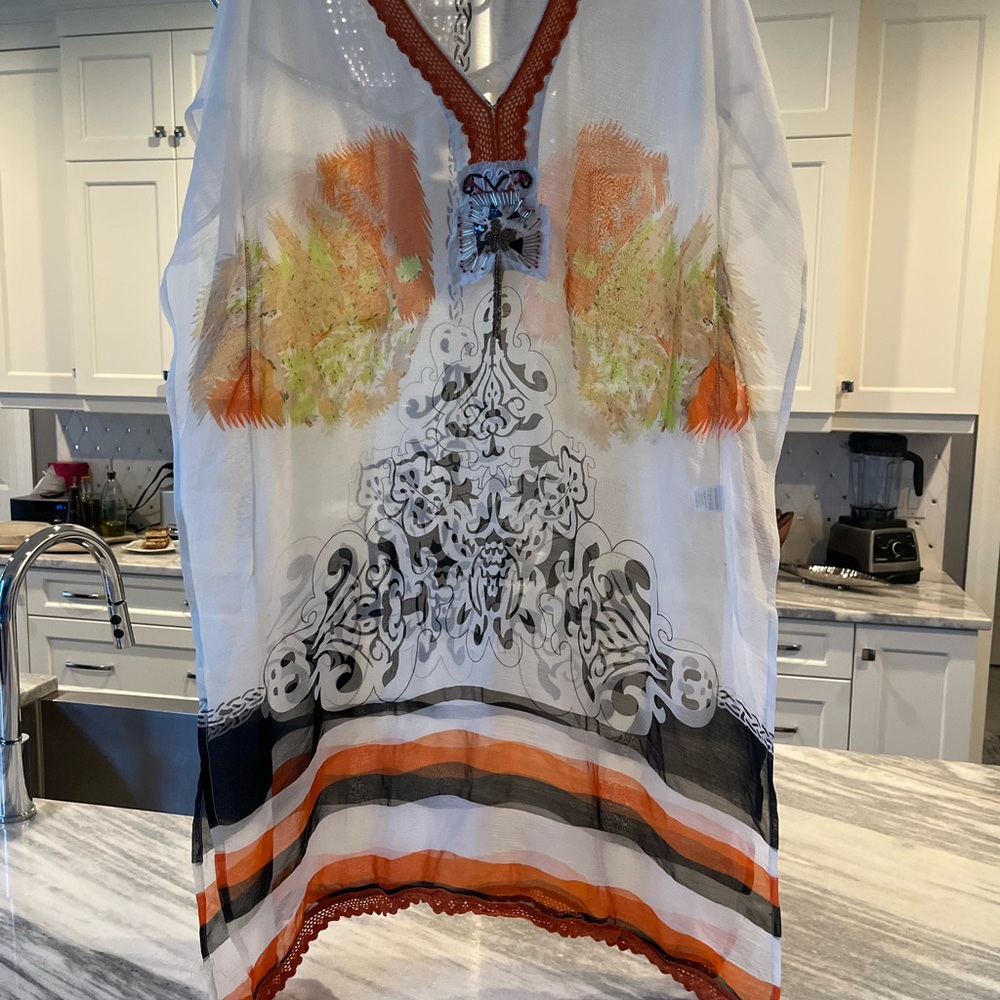 KAREENAS beach cover up size small/medium resort wear quality